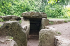 Waylands Smithy Entrance